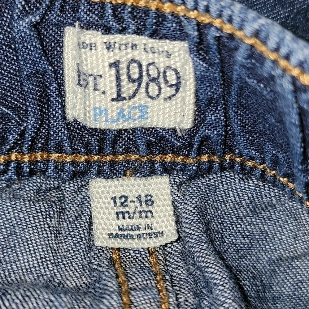 The children’s place size 12-18 months denim shorts
